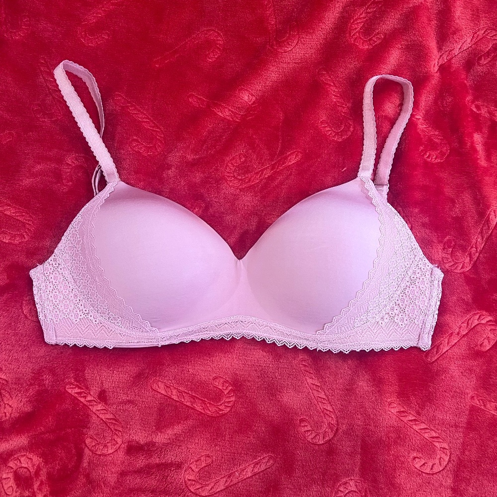 Bare Necessities The Wire-Free Smoothing T-Shirt Bra With Lace Wild Rose 30DDD